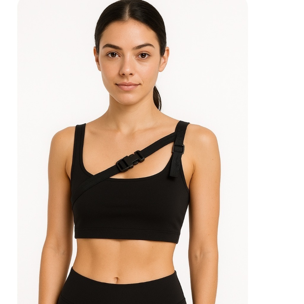 NWT! Steele Black Crop Top With Buckle Details qSize Small